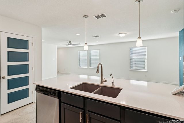 15506 Selene View, San Antonio, TX 78245