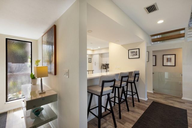 1479 LANDINGS CIRCLE 41, Sarasota, FL 34231