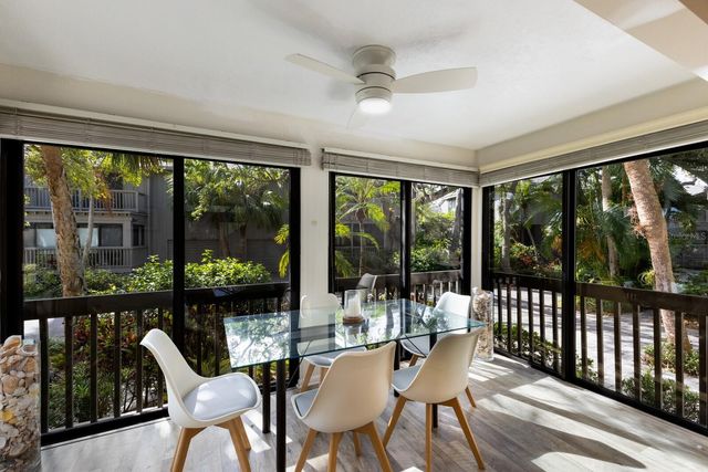 1479 LANDINGS CIRCLE 41, Sarasota, FL 34231