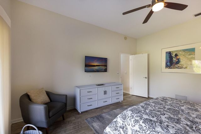 1479 LANDINGS CIRCLE 41, Sarasota, FL 34231
