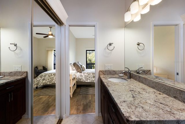 1479 LANDINGS CIRCLE 41, Sarasota, FL 34231