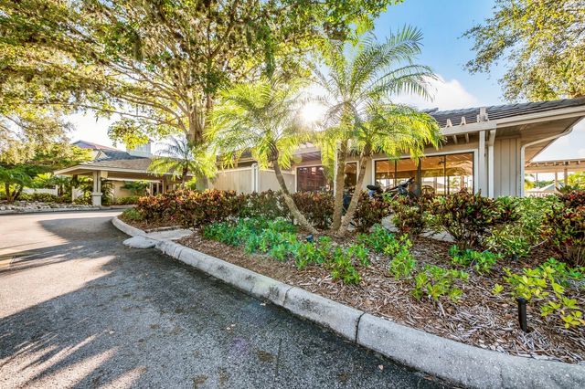 1479 LANDINGS CIRCLE 41, Sarasota, FL 34231