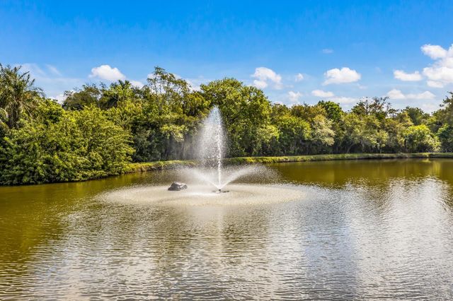 1479 LANDINGS CIRCLE 41, Sarasota, FL 34231
