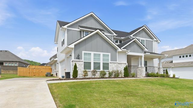8107 Goose Ridge Drive, Owens Cross Roads, AL 35756