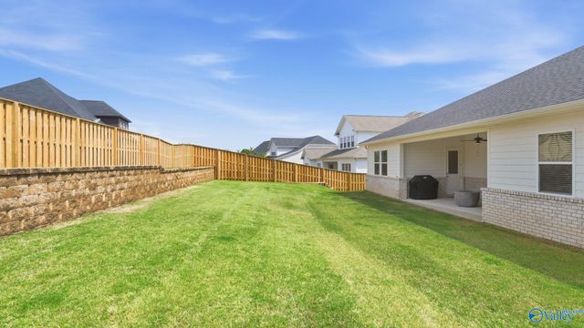 8107 Goose Ridge Drive, Owens Cross Roads, AL 35756