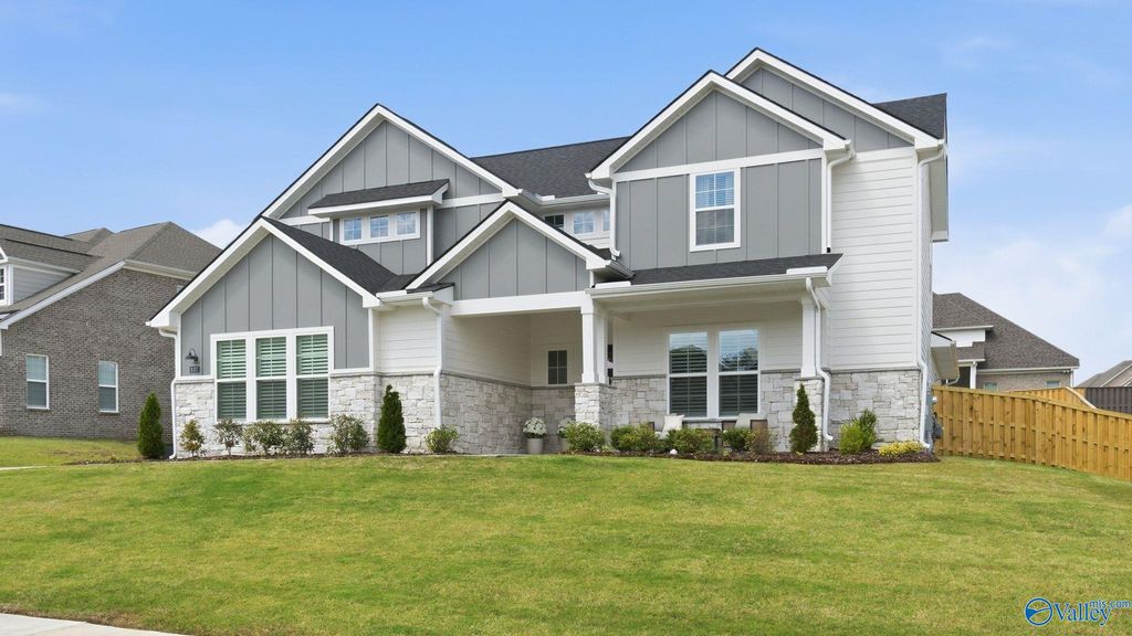 8107 Goose Ridge Drive, Owens Cross Roads, AL 35756