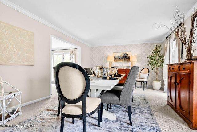 3601 Falls Bluff Ct, Louisville, KY 40241