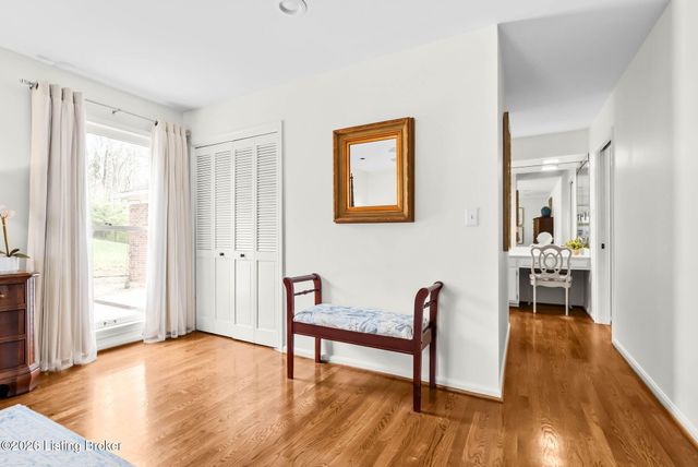 3601 Falls Bluff Ct, Louisville, KY 40241