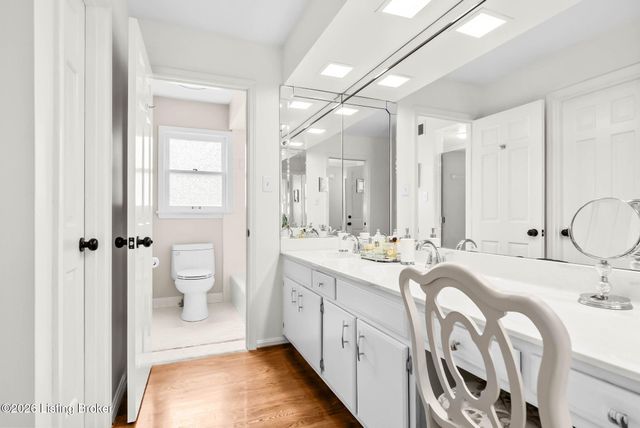 3601 Falls Bluff Ct, Louisville, KY 40241