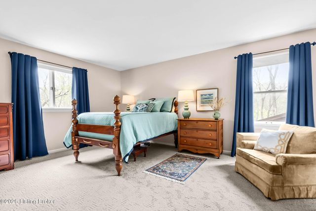 3601 Falls Bluff Ct, Louisville, KY 40241