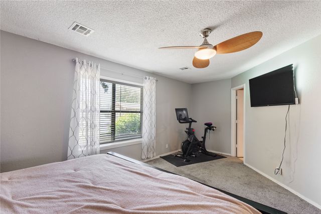 1302 W Austin Street, Broken Arrow, OK 74011