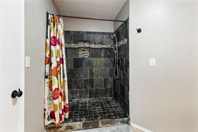 1302 W Austin Street, Broken Arrow, OK 74011