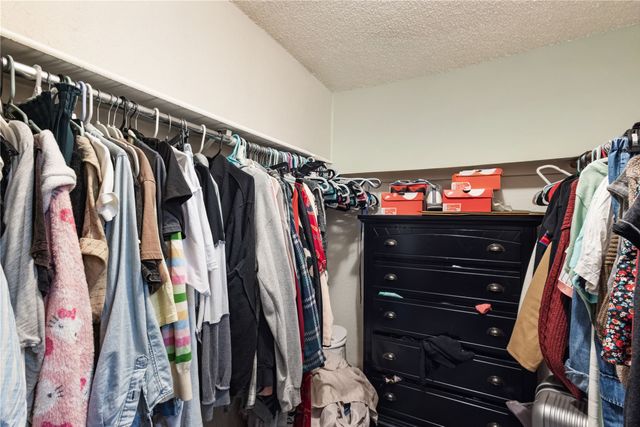 1302 W Austin Street, Broken Arrow, OK 74011