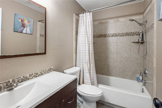 1302 W Austin Street, Broken Arrow, OK 74011