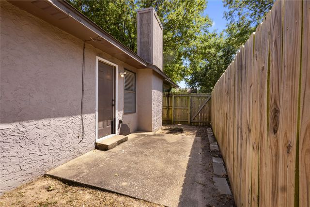 1302 W Austin Street, Broken Arrow, OK 74011