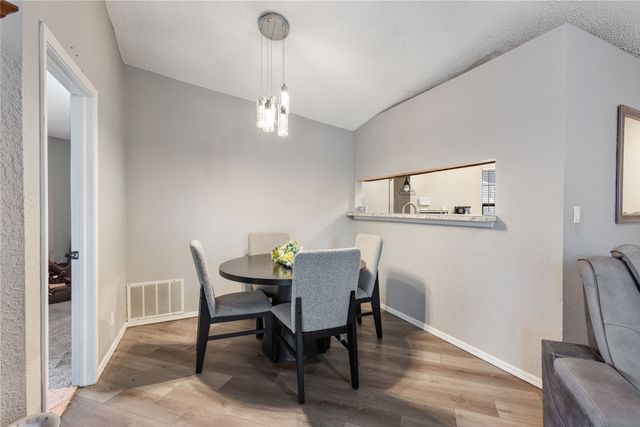 1302 W Austin Street, Broken Arrow, OK 74011