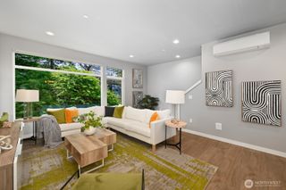 18028 10th Avenue NE #F, Shoreline, WA 98155