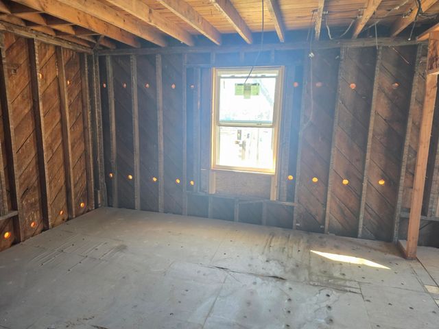 1502 N Grant Avenue, Springfield, MO 65803