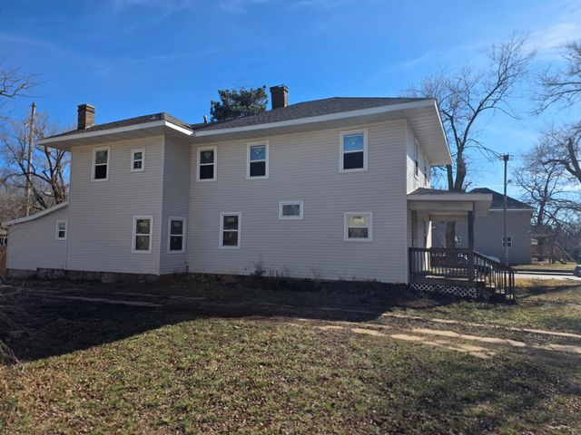 1502 N Grant Avenue, Springfield, MO 65803