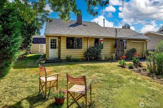 12102 10th Avenue SW, Burien, WA 98146