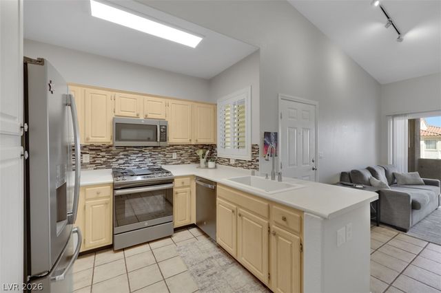 855 North Stephanie Street 2726, Henderson, NV 89014