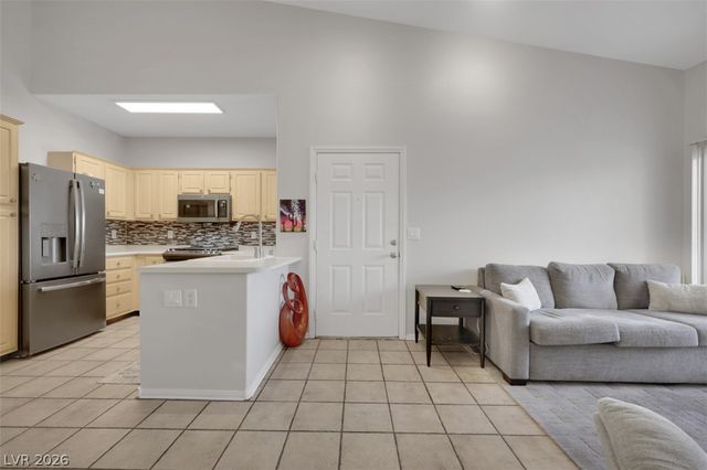 855 North Stephanie Street 2726, Henderson, NV 89014