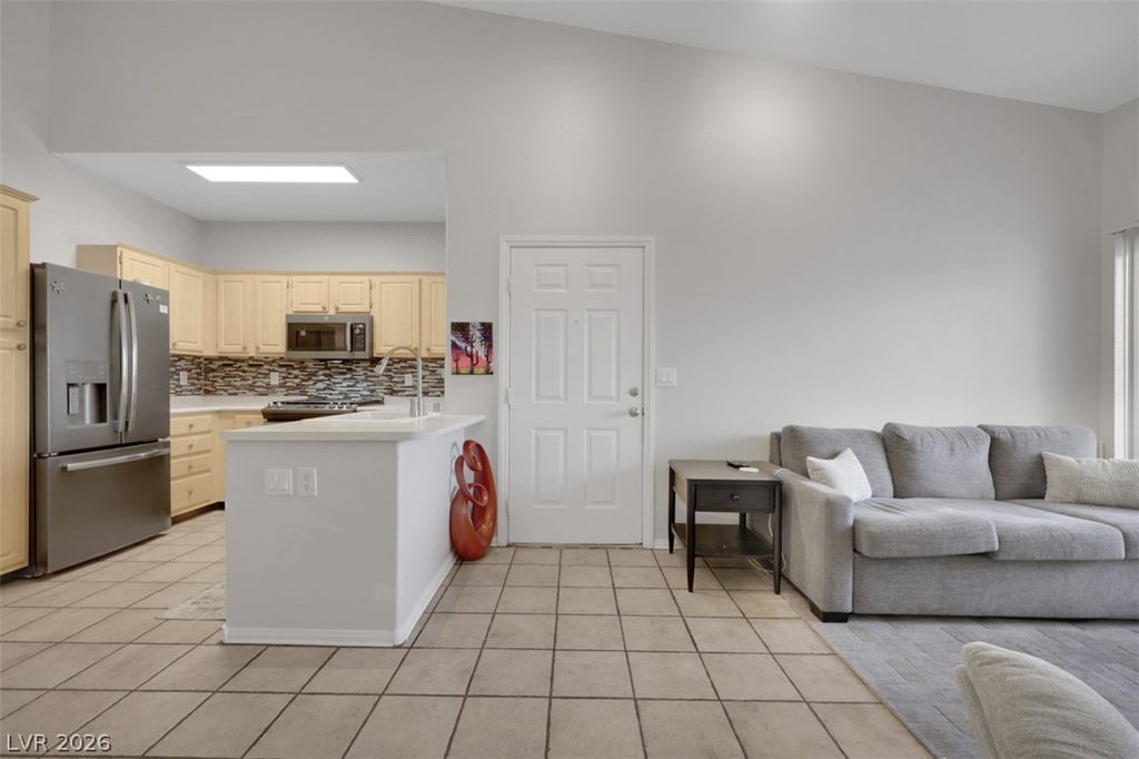 855 North Stephanie Street 2726, Henderson, NV 89014 — photo 4