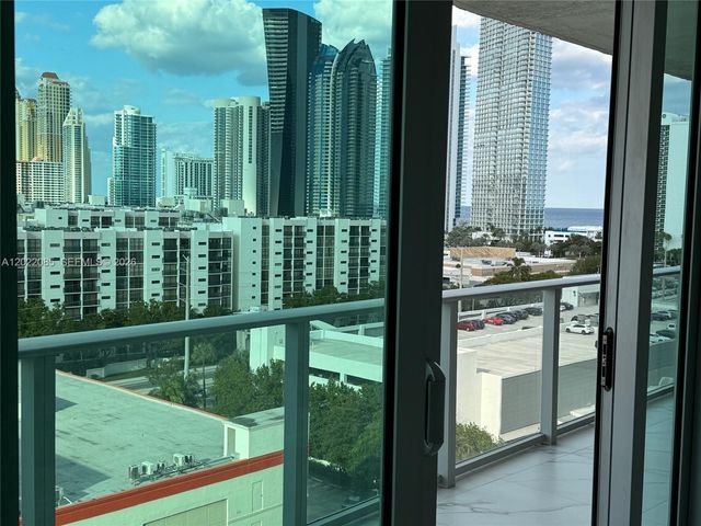 330 Sunny Isles Blvd 5-1003, Sunny Isles Beach, FL 33160