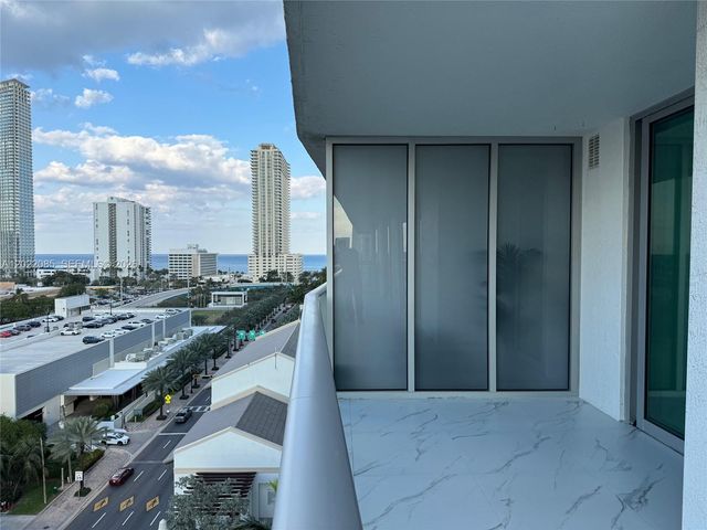 330 Sunny Isles Blvd 5-1003, Sunny Isles Beach, FL 33160