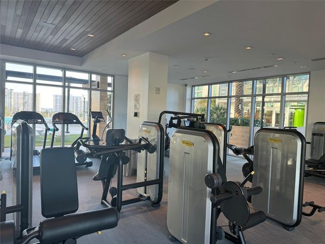 330 Sunny Isles Blvd 5-1003, Sunny Isles Beach, FL 33160