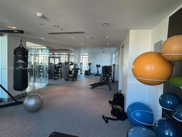 330 Sunny Isles Blvd 5-1003, Sunny Isles Beach, FL 33160
