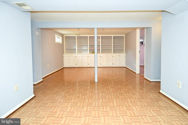 8916 BATTERY RD, Alexandria, VA 22308