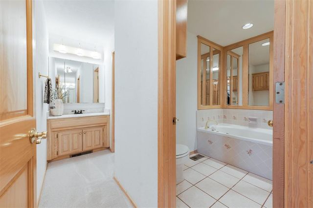 1001 N Red Bud Terrace, Mustang, OK 73064