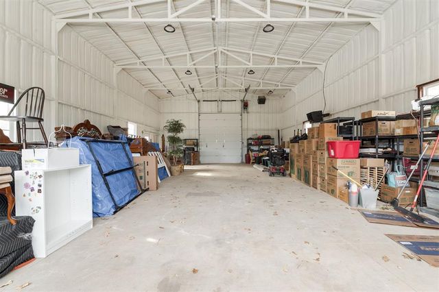 1001 N Red Bud Terrace, Mustang, OK 73064