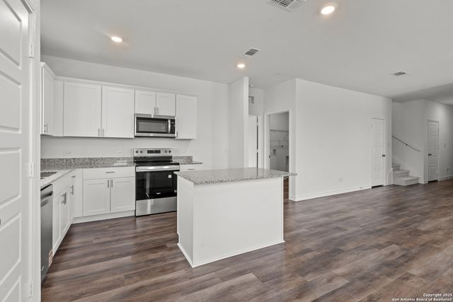 221 Grazing Meadow, Boerne, TX 78006