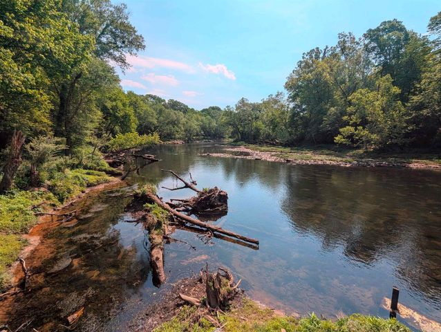 279 River Drive, Heber Springs, AR 72543