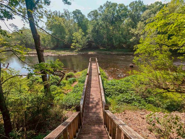 279 River Drive, Heber Springs, AR 72543