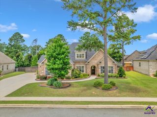 808 Kyler Lane, Bonaire, GA 31005