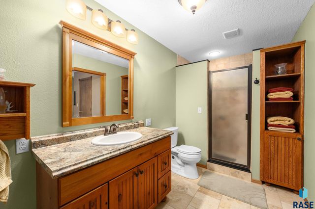 27302 Atkins Pl Place, Tea, SD 57064