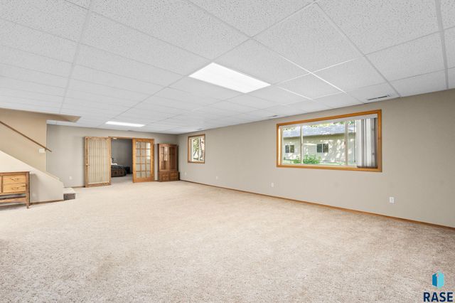 27302 Atkins Pl Place, Tea, SD 57064