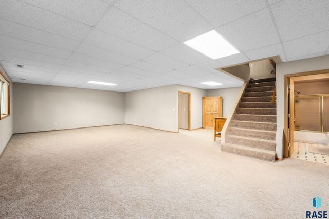 27302 Atkins Pl Place, Tea, SD 57064
