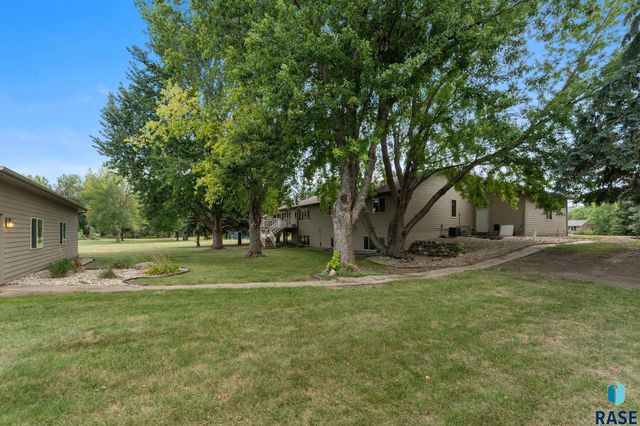 27302 Atkins Pl Place, Tea, SD 57064