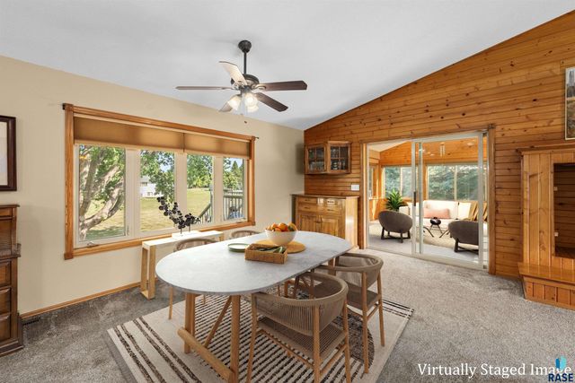 27302 Atkins Pl Place, Tea, SD 57064
