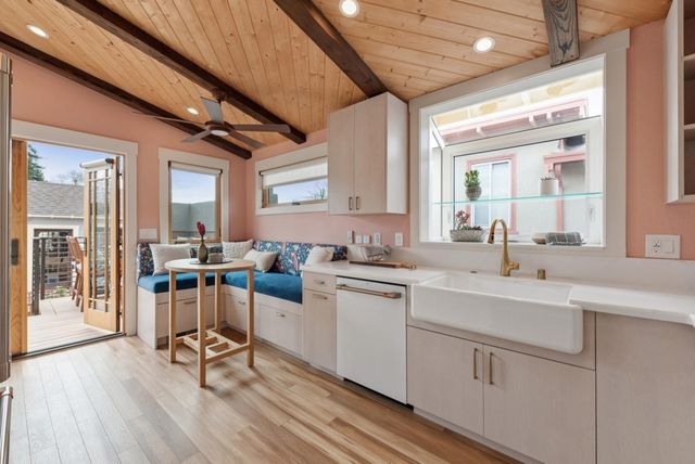 619 62Nd St, Oakland, CA 94609