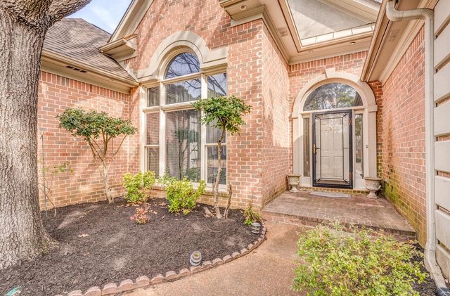 1578 MASSEY POINTE LN, Memphis, TN 38120