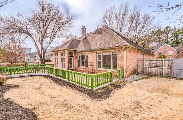 1578 MASSEY POINTE LN, Memphis, TN 38120