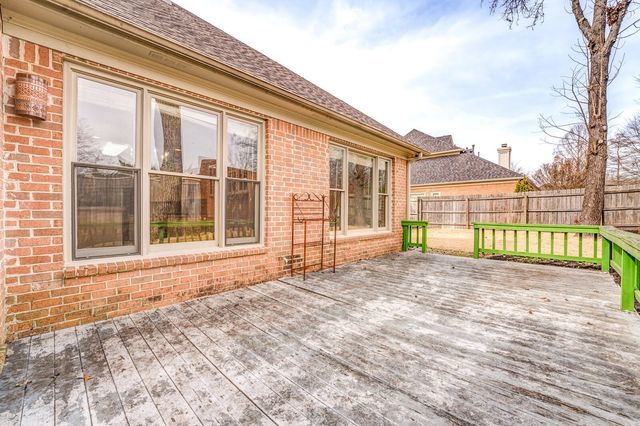 1578 MASSEY POINTE LN, Memphis, TN 38120