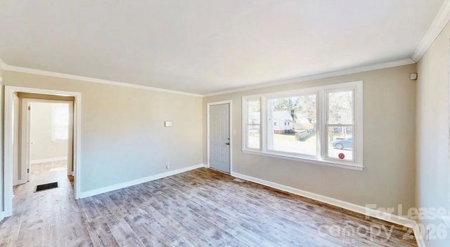 2320 Vanderbilt Road, Charlotte, NC 28206