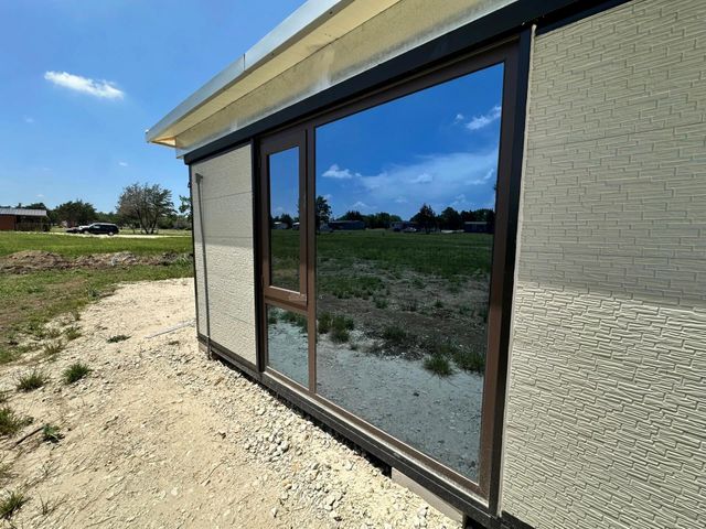 1316 E Titus Street, Mexia, TX 76667