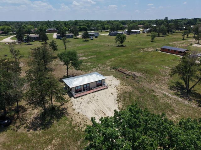 1316 E Titus Street, Mexia, TX 76667